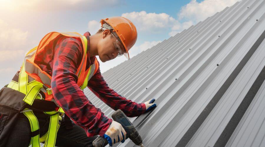 Professional Emergency Roof Repairs services in Marietta, OK